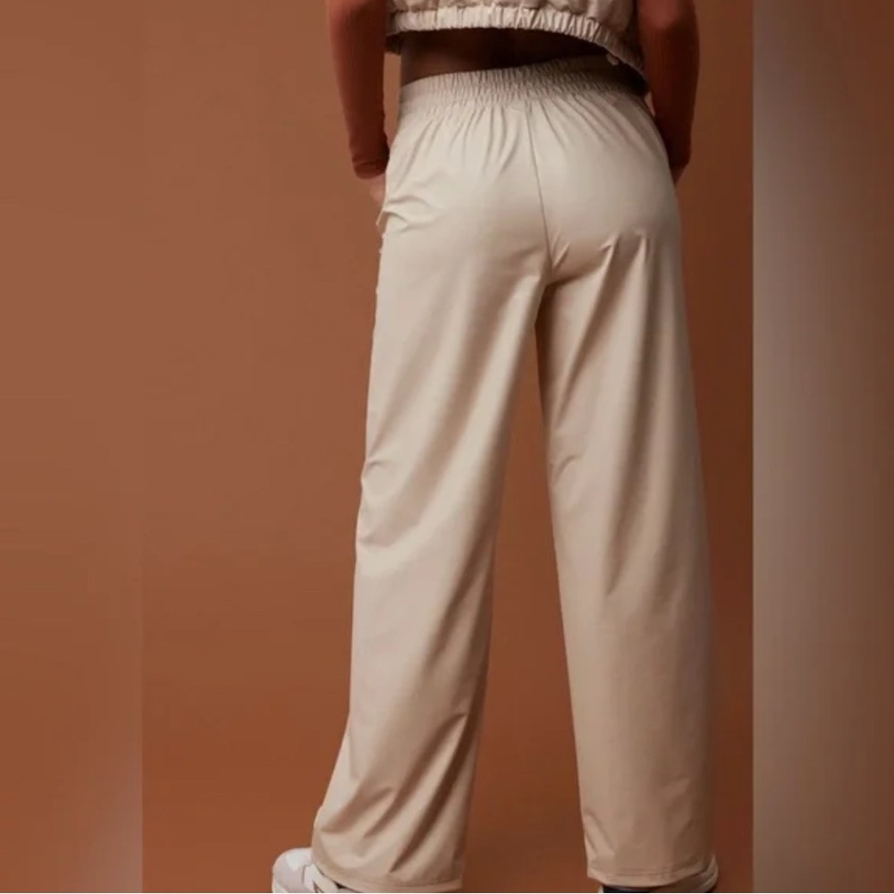 Cream Wide-Leg Faux Leather Pants L NWOT - Picture 8 of 8